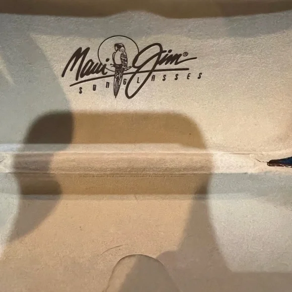 Vintage Maui Jim Women’s Sunglasses - Picture 6 of 7
